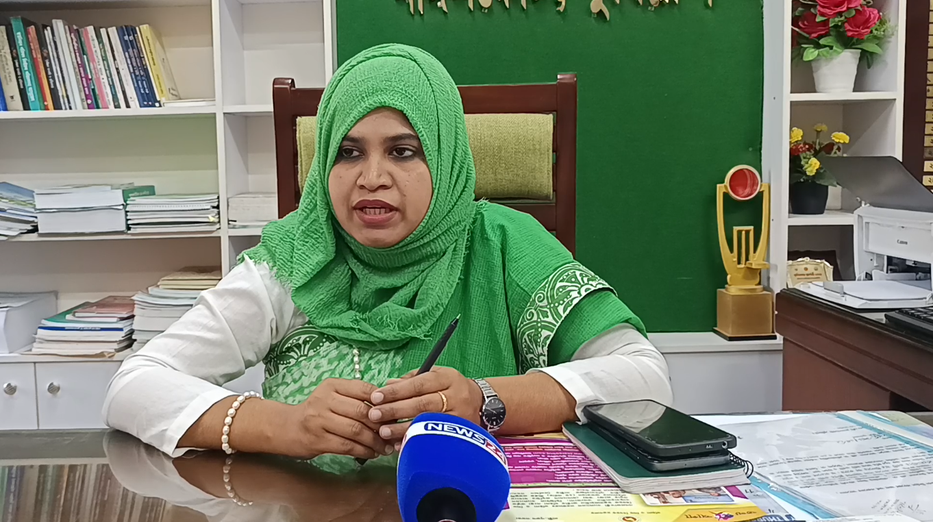 নাঙ্গলকোট উপজেলা নির্বাহী অফিসারকে গফুর ভূইয়ার পক্ষ থেকে ফুলেল শুভেচ্ছা