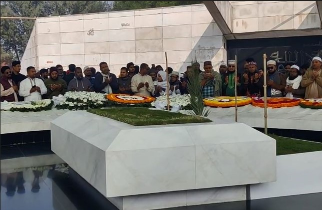 সর্বসাধারণের জন্য উন্মুক্ত হলো খালেদা জিয়ার সমাধিস্থল