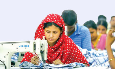 পোশাক রপ্তানিতে পিছিয়ে পড়ছে বাংলাদেশ